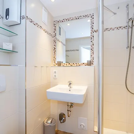 아파트 Haus Duenenburg Duenenburg App 15 *